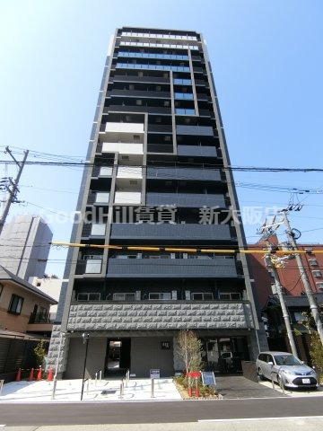 PHOENIX新大阪の外観