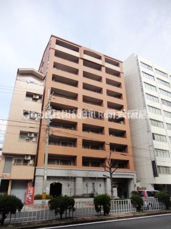 日大ロイヤル西中島の外観