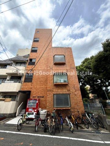 ストロング第3新大阪の外観