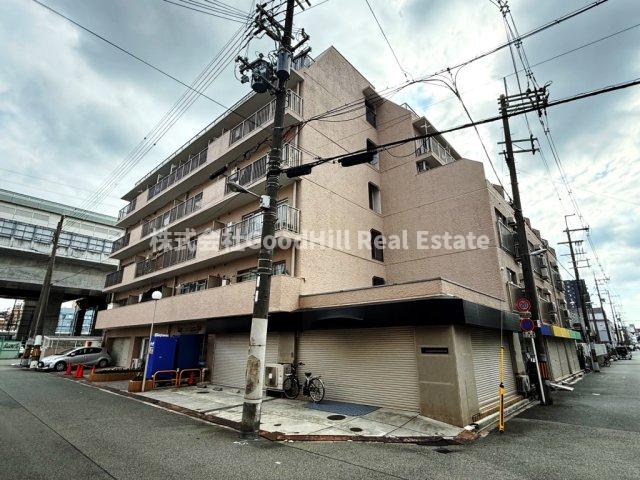 ハイネスト新大阪の外観