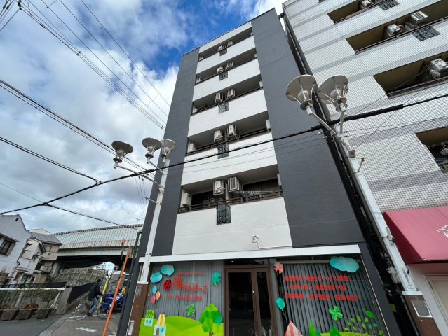 大阪市東住吉区駒川３丁目の賃貸マンションの外観