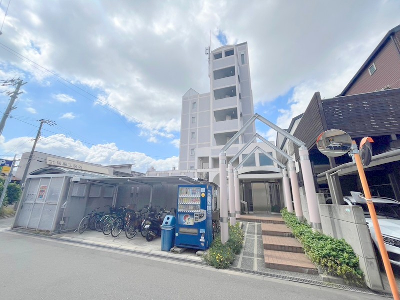 大阪市平野区喜連４丁目の賃貸マンションの外観