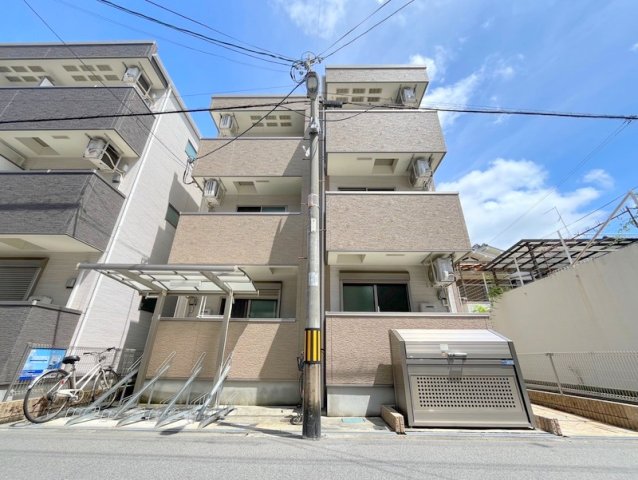 大阪市東住吉区西今川３丁目の賃貸アパートの外観