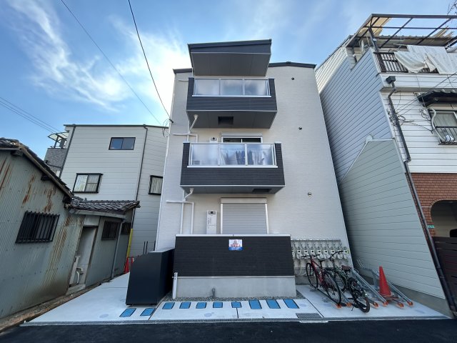 アバンティオ平野市町IIの外観