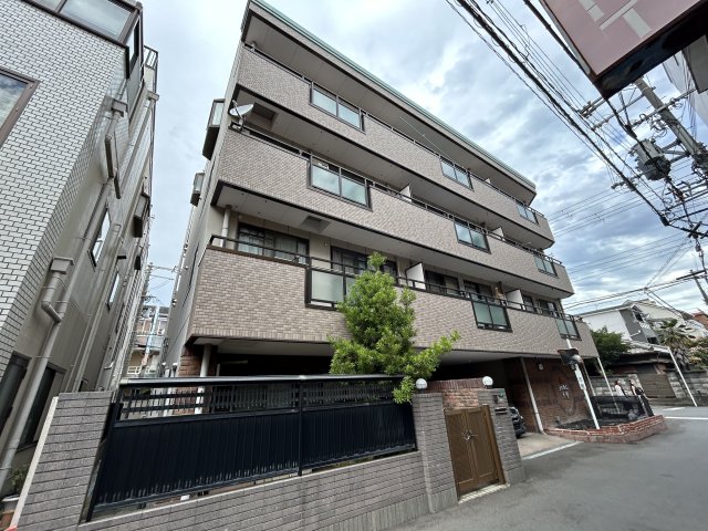シャルム太平の外観