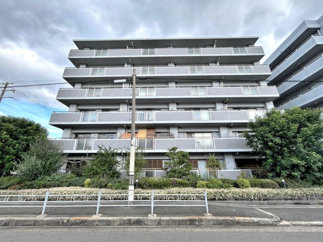 大阪市平野区加美東１丁目の賃貸マンションの外観