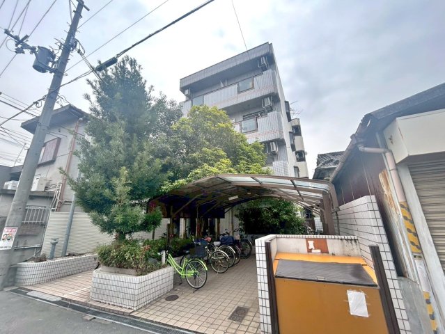 大阪市平野区加美鞍作２丁目の賃貸マンションの外観