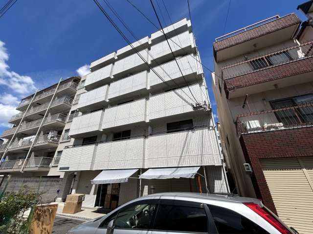 大阪市平野区平野東４丁目の賃貸マンションの外観