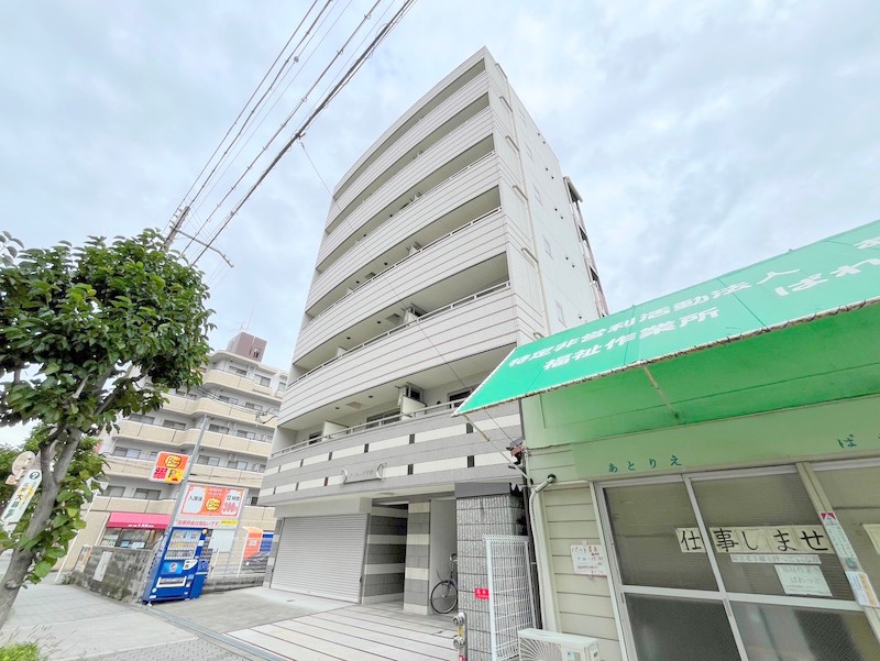 大阪市東住吉区中野３丁目の賃貸マンションの外観