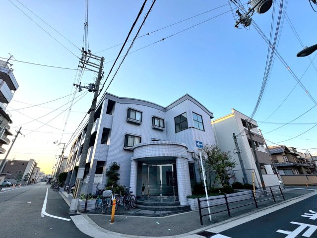 ラ・モードニシカワ2の外観