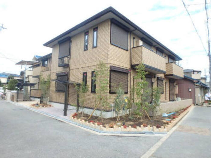 大阪市東住吉区照ケ丘矢田３丁目の賃貸アパートの外観