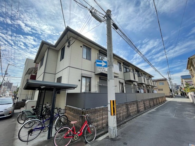 エクセルコートの外観