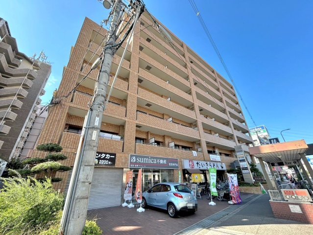 大阪市平野区長吉長原３丁目の賃貸マンションの外観