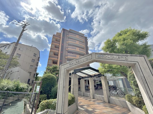 パラッツオ・ディ・ミヤモトの外観