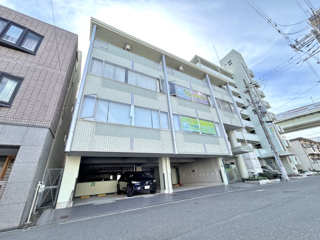大阪市平野区平野本町２丁目の賃貸マンションの外観