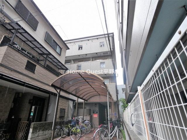 大阪市平野区瓜破２丁目の賃貸マンションの外観