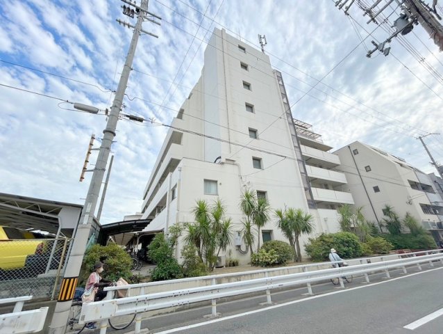 サンコーポ平野の外観