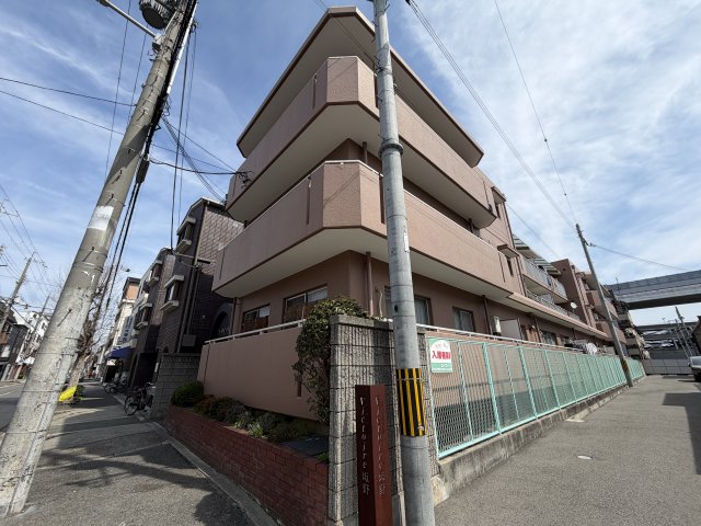 大阪市平野区瓜破４丁目の賃貸マンションの外観