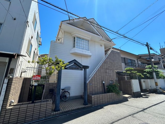 大阪市東住吉区照ケ丘矢田１丁目の賃貸アパートの外観