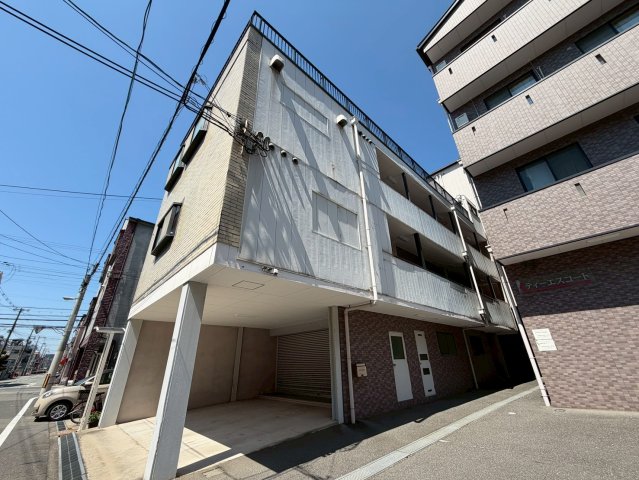 大阪市平野区西脇１丁目の賃貸マンションの外観