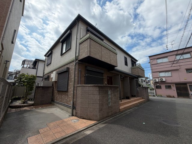 大阪市平野区喜連１丁目の賃貸アパートの外観