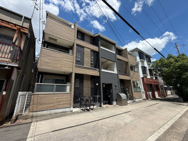 大阪市平野区加美東５丁目の賃貸アパートの外観