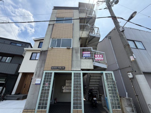 大阪市平野区平野上町１丁目の賃貸マンションの外観