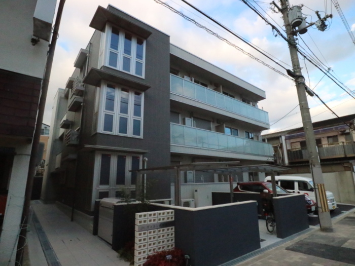 大阪市東住吉区南田辺５丁目の賃貸アパートの外観