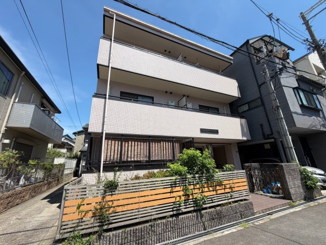 大阪市東住吉区東田辺３丁目の賃貸マンションの外観