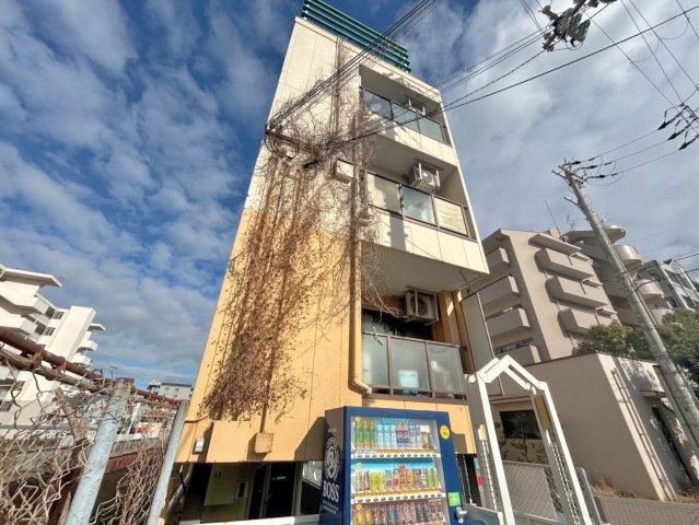 コーポ泰山の外観