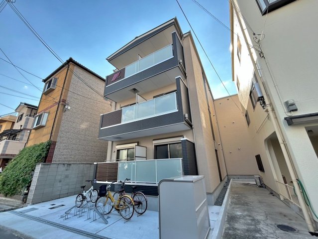 大阪市東住吉区照ケ丘矢田３丁目の賃貸アパートの外観