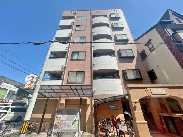 大阪市平野区平野東２丁目の賃貸マンションの外観