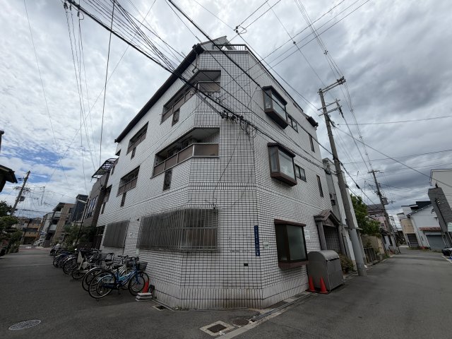 大阪市東住吉区照ケ丘矢田１丁目の賃貸マンションの外観