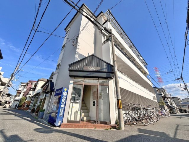 レナジア長原の外観