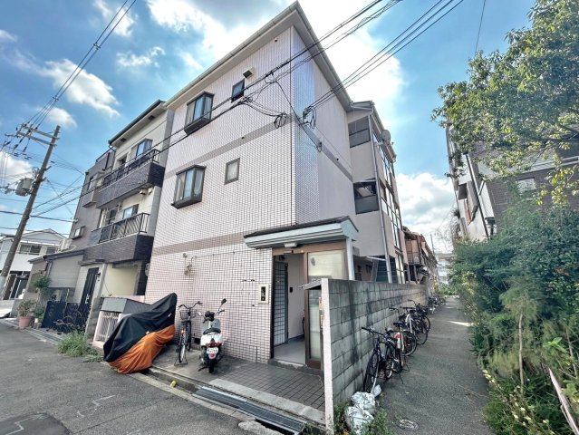 ヒゴーマンションの外観