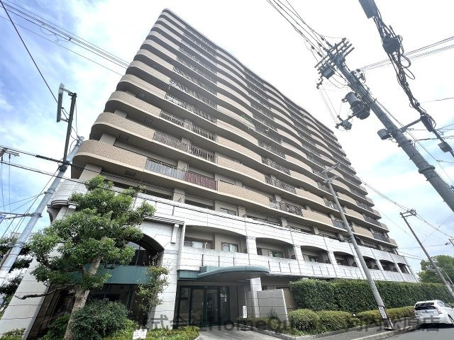 ルネグランステージ松原天美の外観