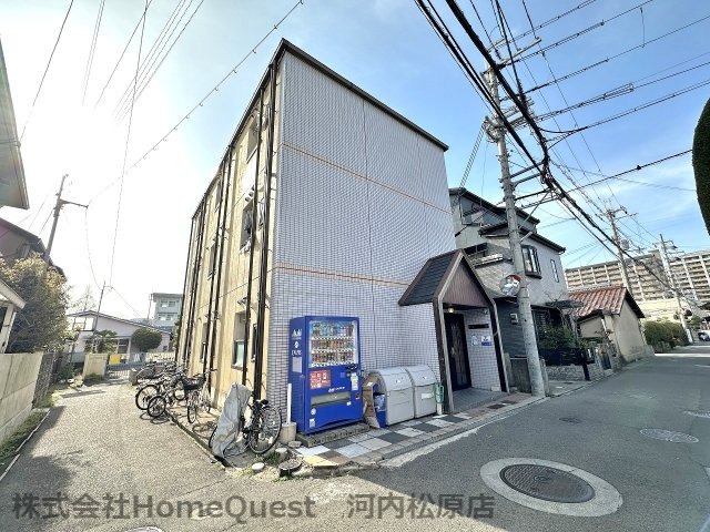 ビルシャナ上田の外観