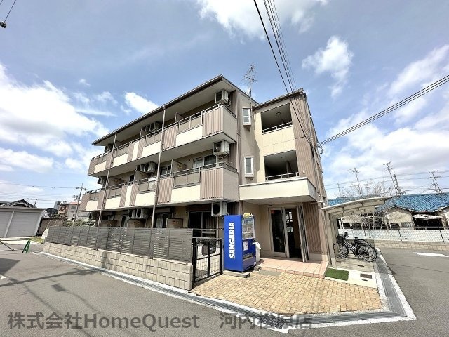 クリスタルマンションの外観