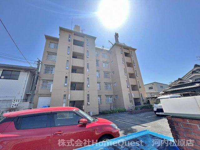 グリーンハイツ松原の外観
