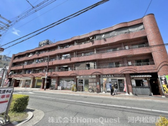 コーポイン松原の外観