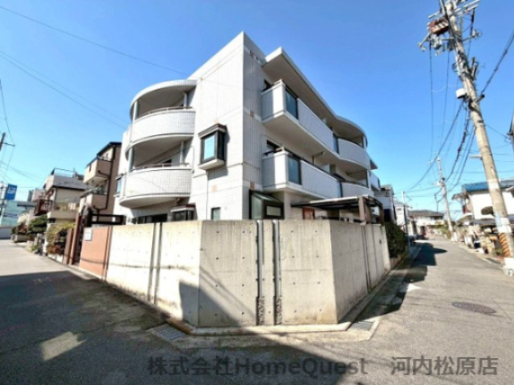 新栄プロパティー林の外観