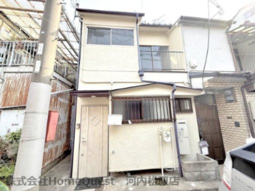 東新町1丁目テラスハウスの外観