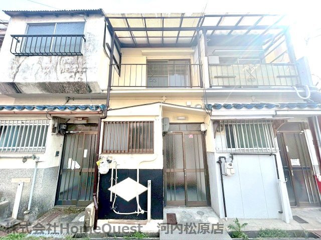 東新町連棟貸家の外観