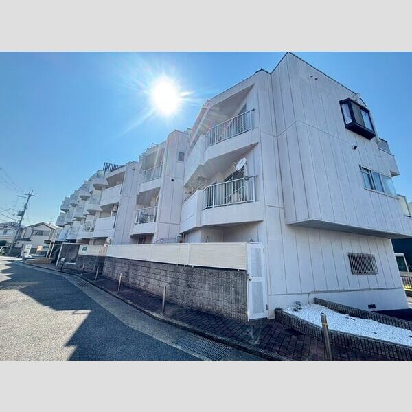 グローハイツ藤井寺の外観