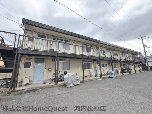 恵我之荘ハイツの外観