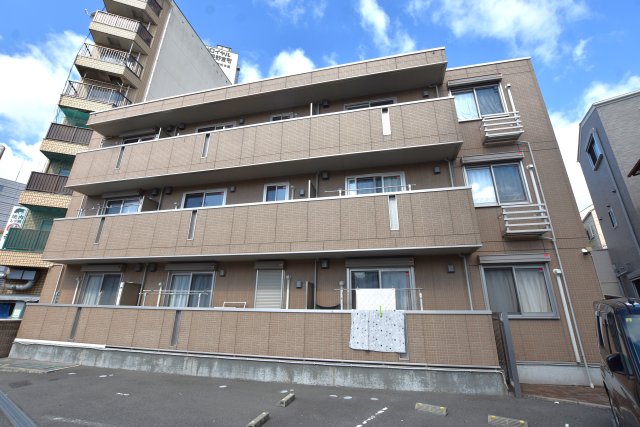 ロベリア宮町の外観