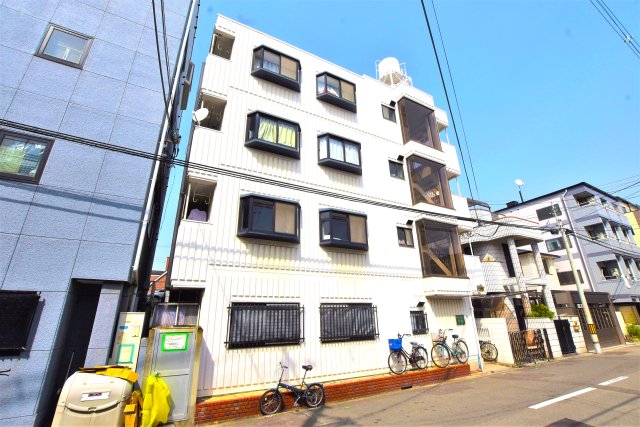 サンライフ平野の外観