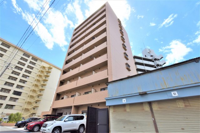 サンハイム平野宮町の外観