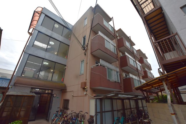 シャトー平野の外観