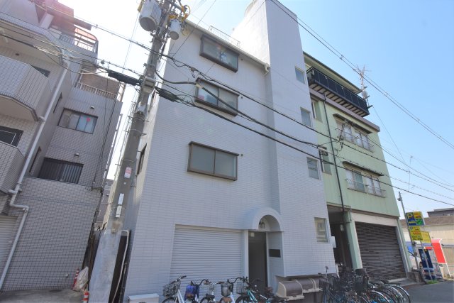 プレアール平野西の外観